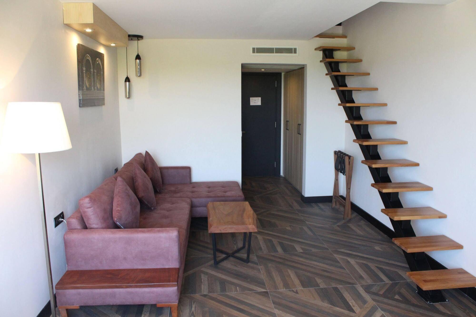 Royal Cesme Hotel (Adults Only) Esmirna Exterior foto